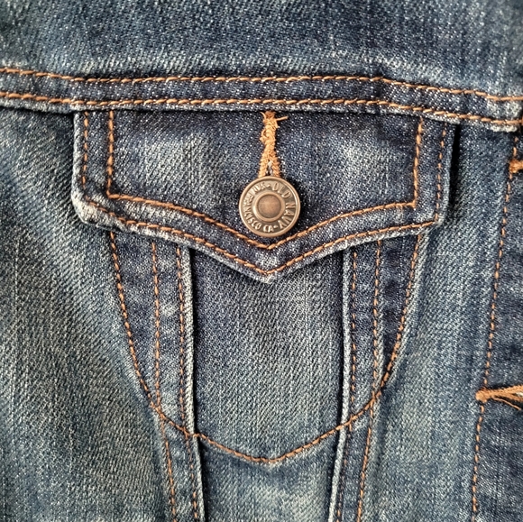 Petite M Old Navy Denim Jean Jacket - Picture 3 of 5